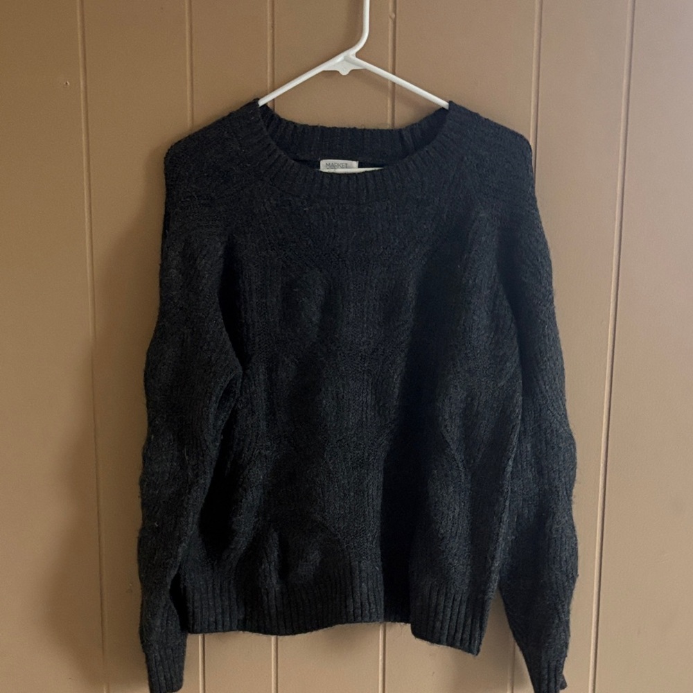 Market & Spruce Charcoal Crewneck Sweater
